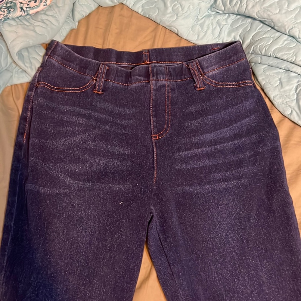 Cute, Simple, Dark wash Jeggings